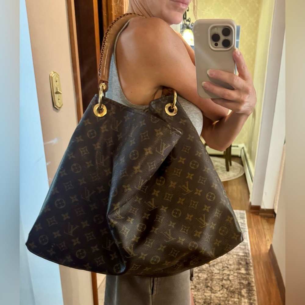 Louis Vuitton Brown Monogram Hobo Bag